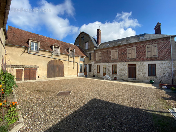 Maison à NOAILLES