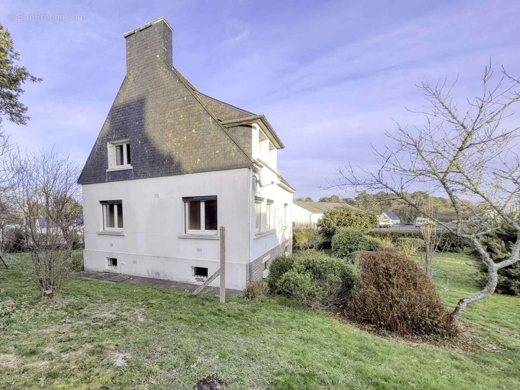 Maison à RIEC-SUR-BELON