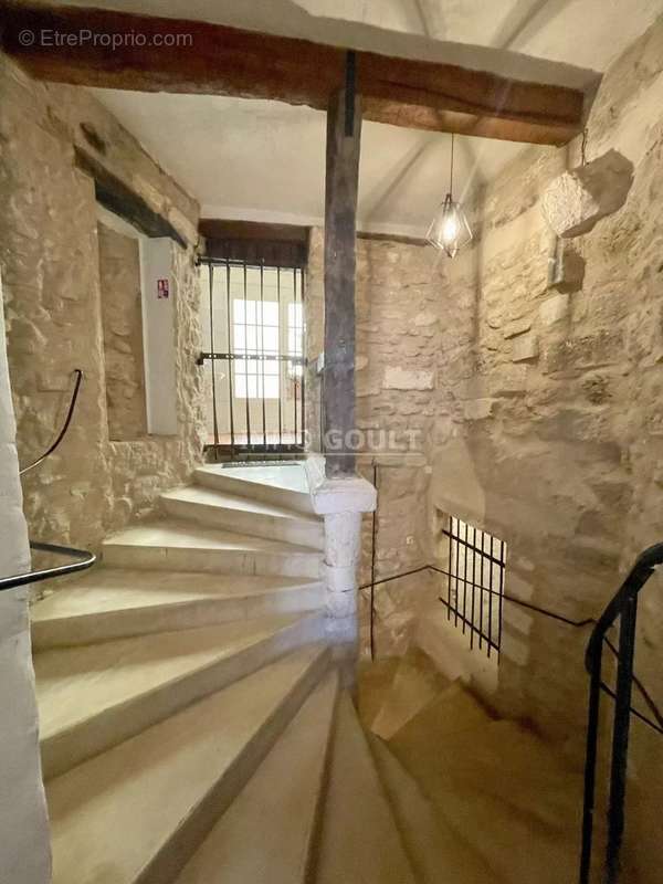 Appartement à BONNIEUX