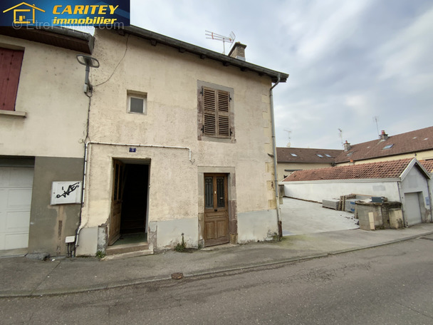 Maison à LUXEUIL-LES-BAINS