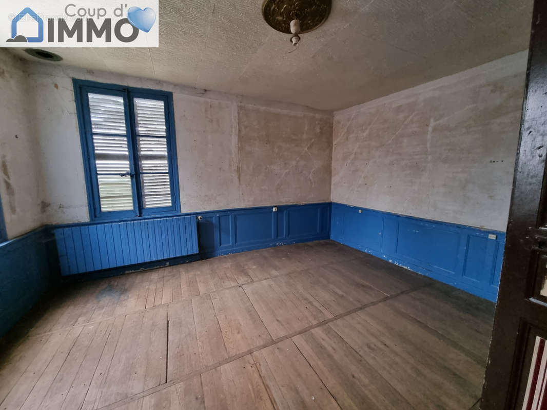 Appartement à ERVY-LE-CHATEL