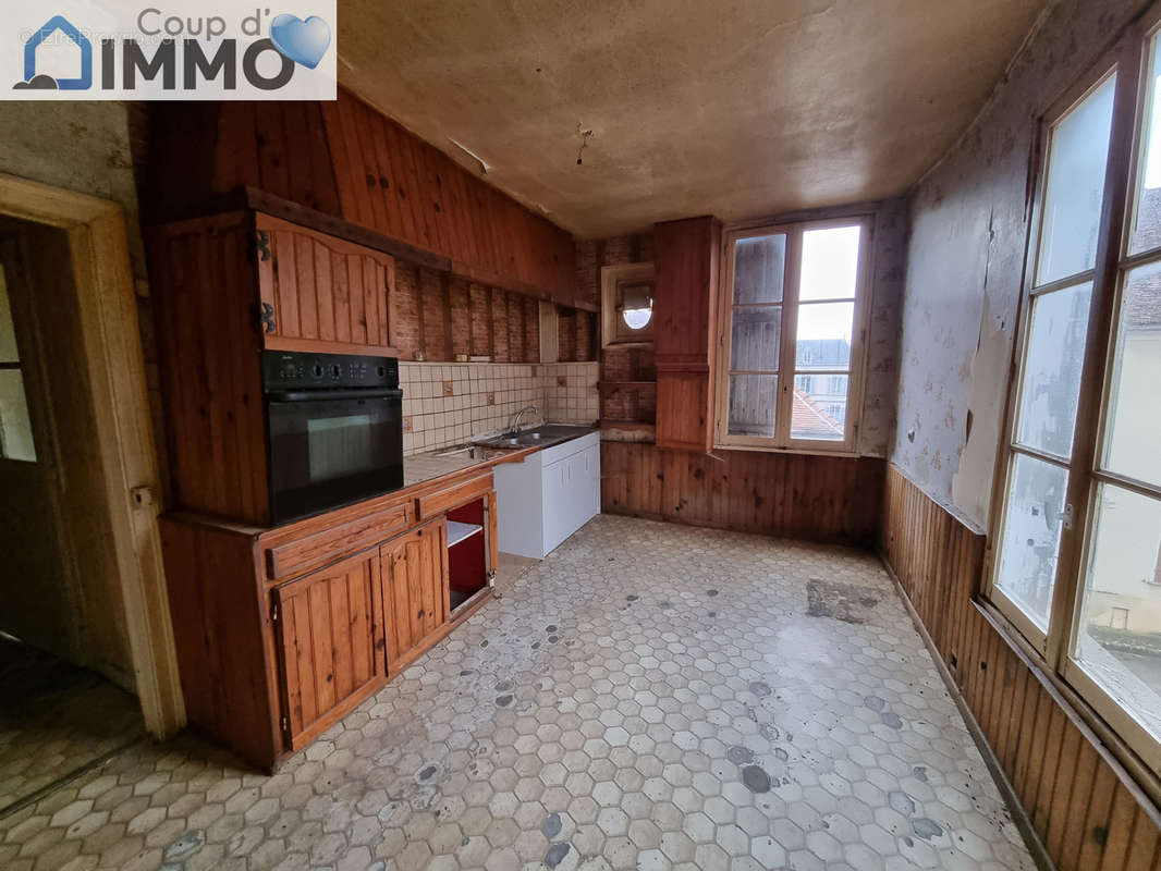 Appartement à ERVY-LE-CHATEL