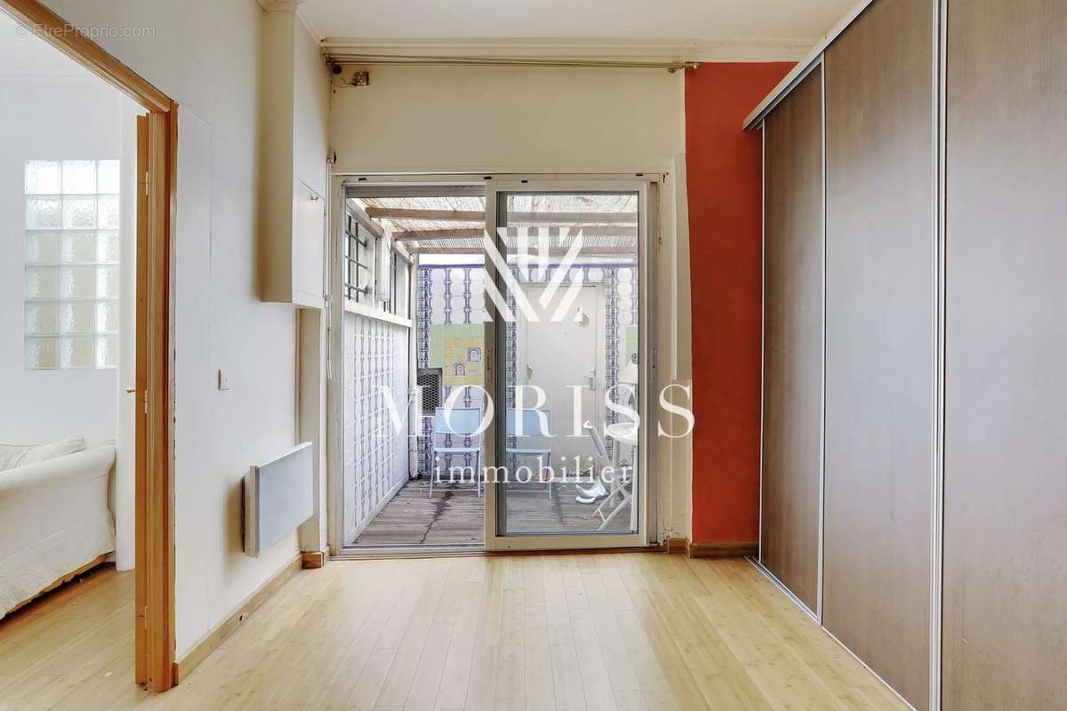 Appartement à PARIS-11E