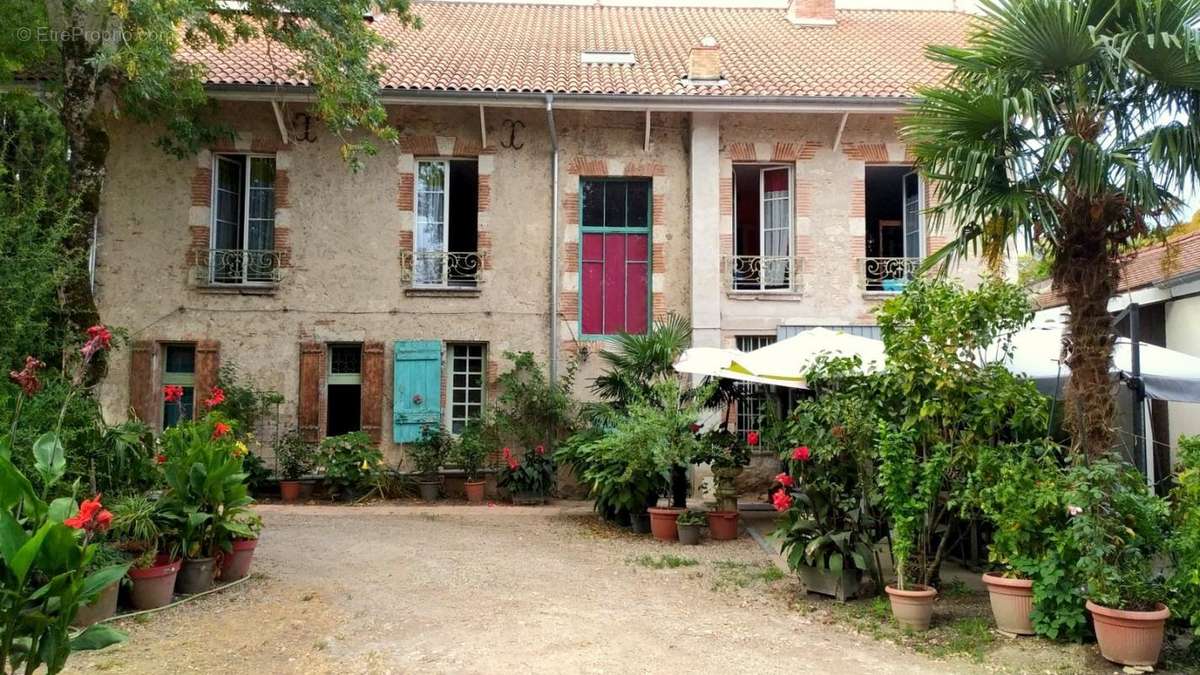 Maison à MOISSAC