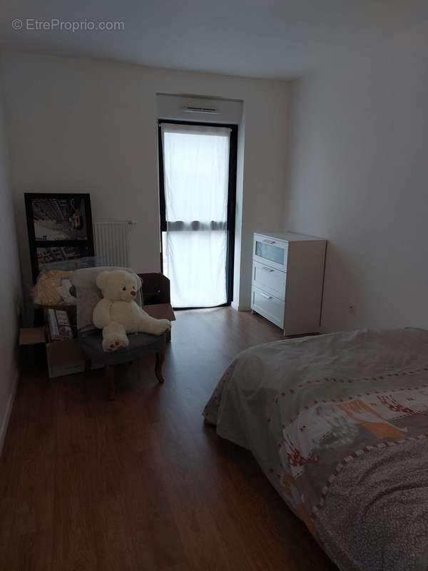 Chambre 2 - Appartement à LILLE