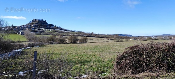 Terrain à SEVERAC-LE-CHATEAU