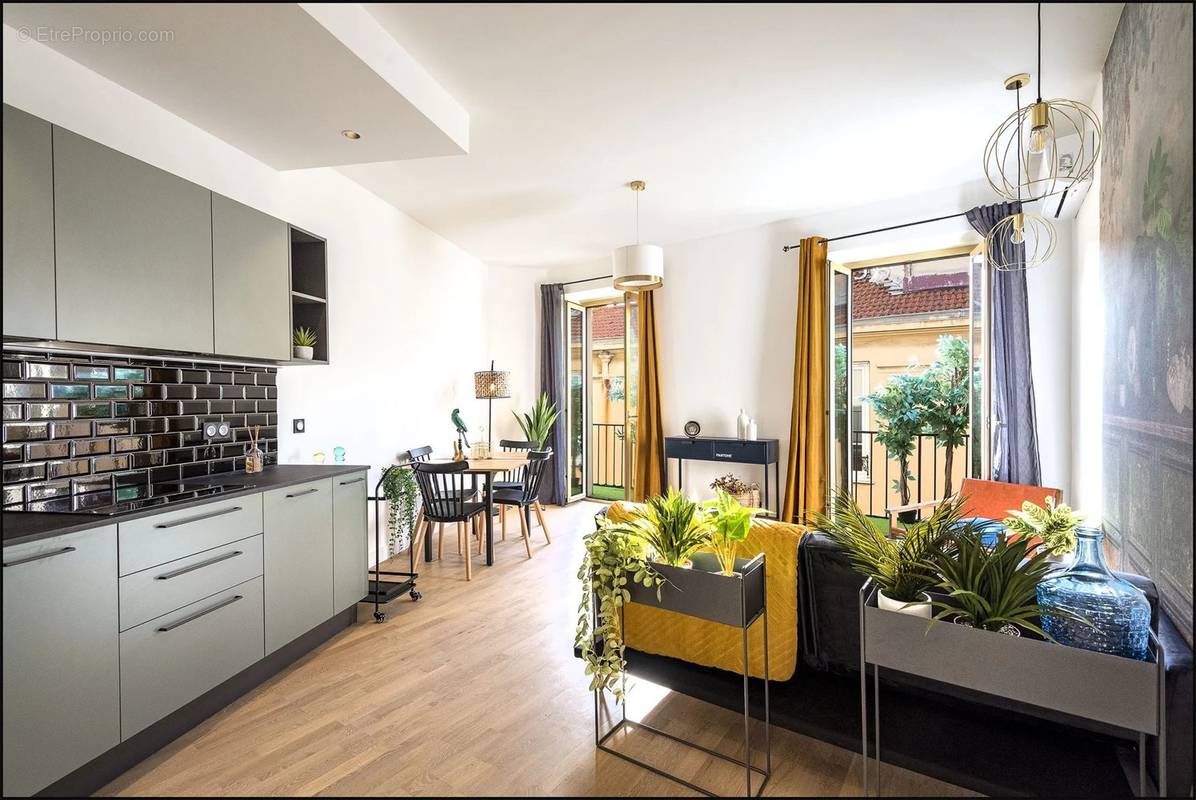 Appartement à NICE