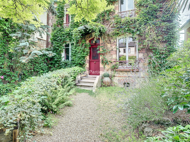 Maison à SAINT-MAUR-DES-FOSSES