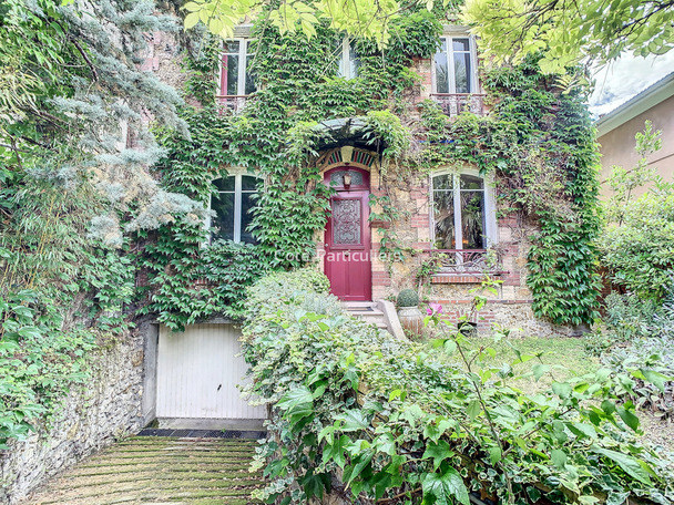 Maison à SAINT-MAUR-DES-FOSSES