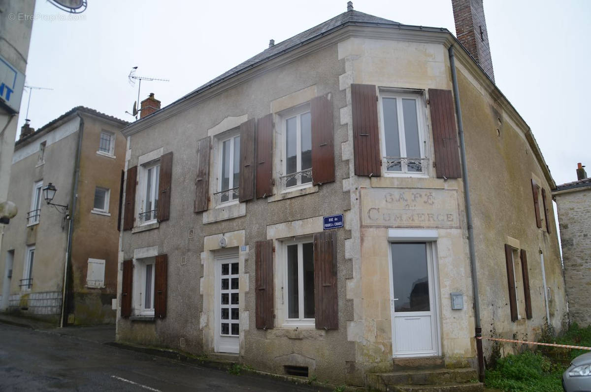 Appartement à LA CAILLERE-SAINT-HILAIRE