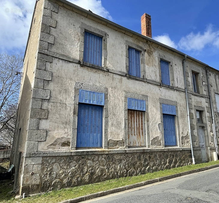 Maison à VICHY