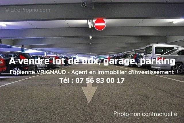 Parking à VILLENAVE-D&#039;ORNON