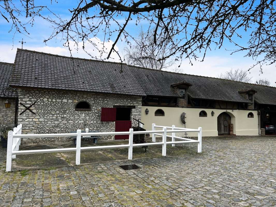 Maison à PACY-SUR-EURE