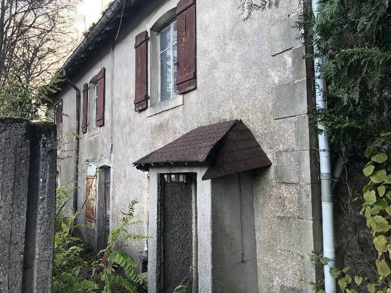 Maison à SAINT-ETIENNE-LES-REMIREMONT