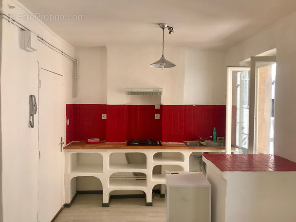 Appartement à MARSEILLE-2E