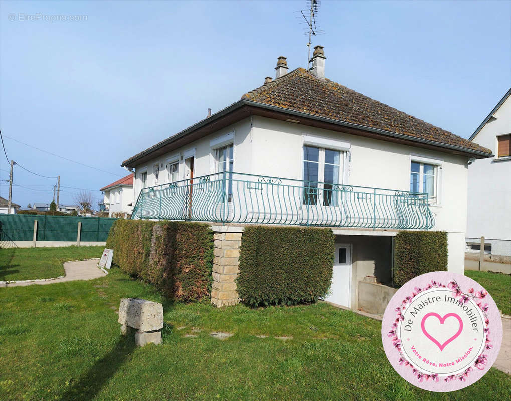 Maison à SULLY-SUR-LOIRE