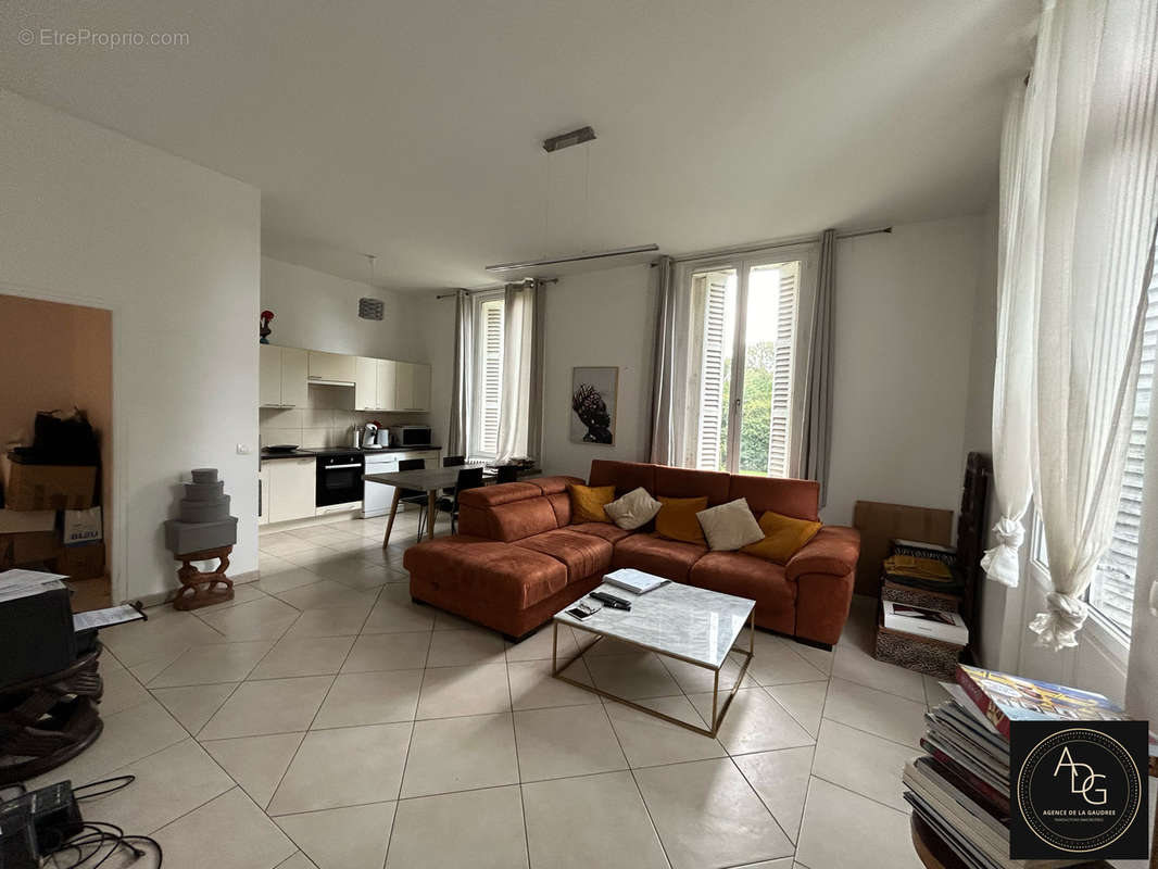 Appartement à DOURDAN