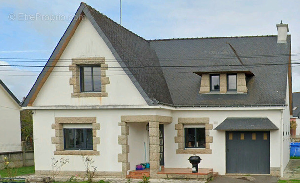 Maison à PONTIVY