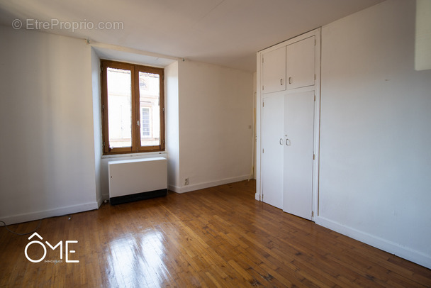 Appartement à BEAULIEU-SUR-DORDOGNE