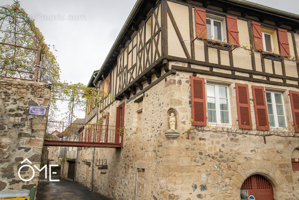 Maison à BEAULIEU-SUR-DORDOGNE