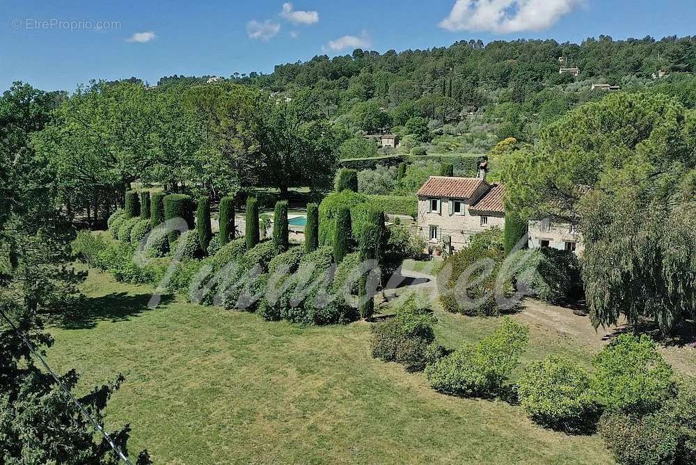 Maison à FAYENCE