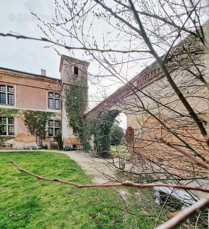 Maison à MONTAUBAN