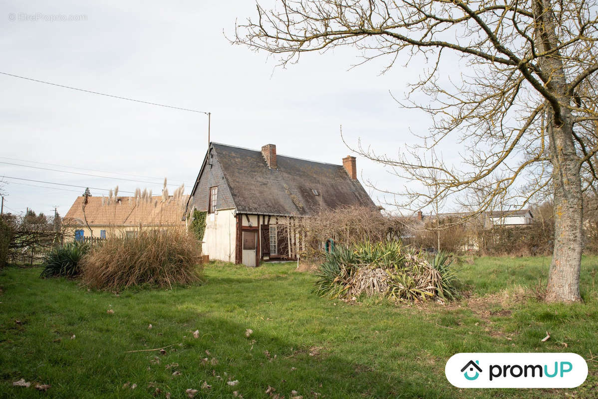 Maison à LA GUEROULDE