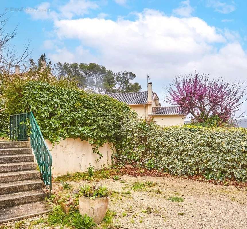 Maison à AIX-EN-PROVENCE