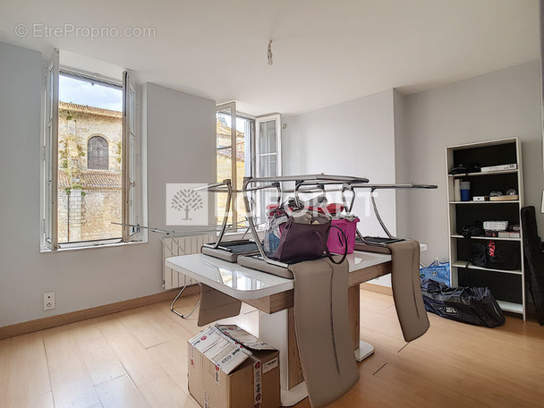 Appartement à CASTILLON-LA-BATAILLE