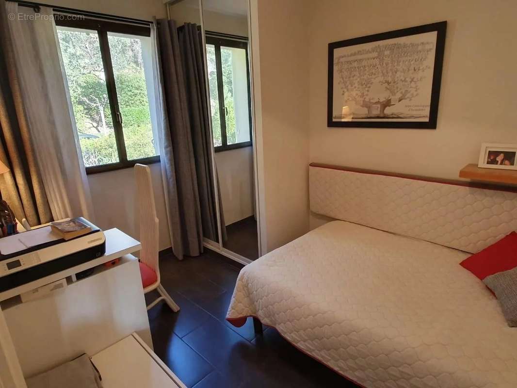 Appartement à VILLENEUVE-LOUBET