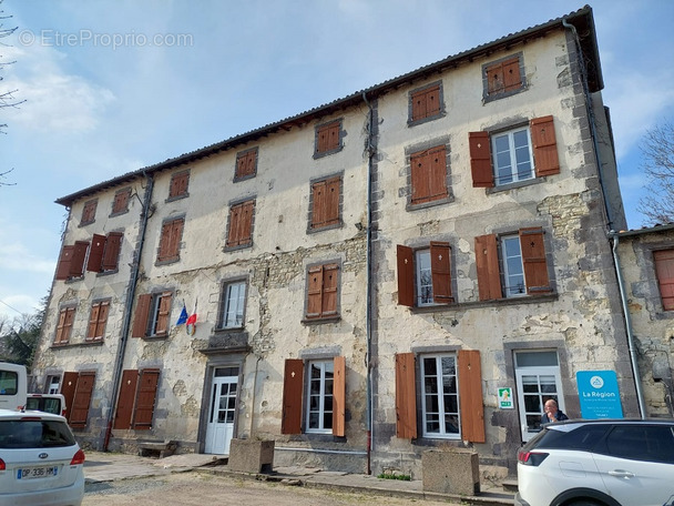 Maison à THURET