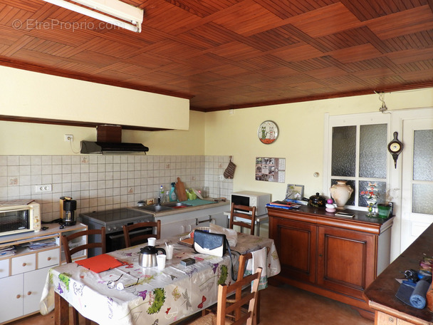 Maison à LA BASTIDE-L&#039;EVEQUE