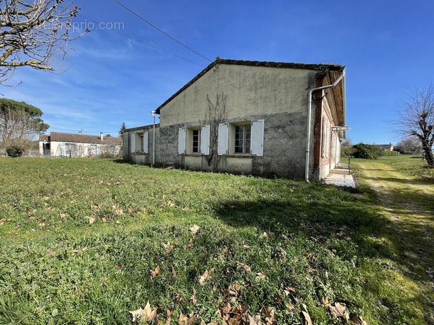 Maison à CASTELMAUROU