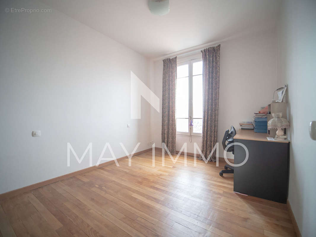 Appartement à LE PERREUX-SUR-MARNE