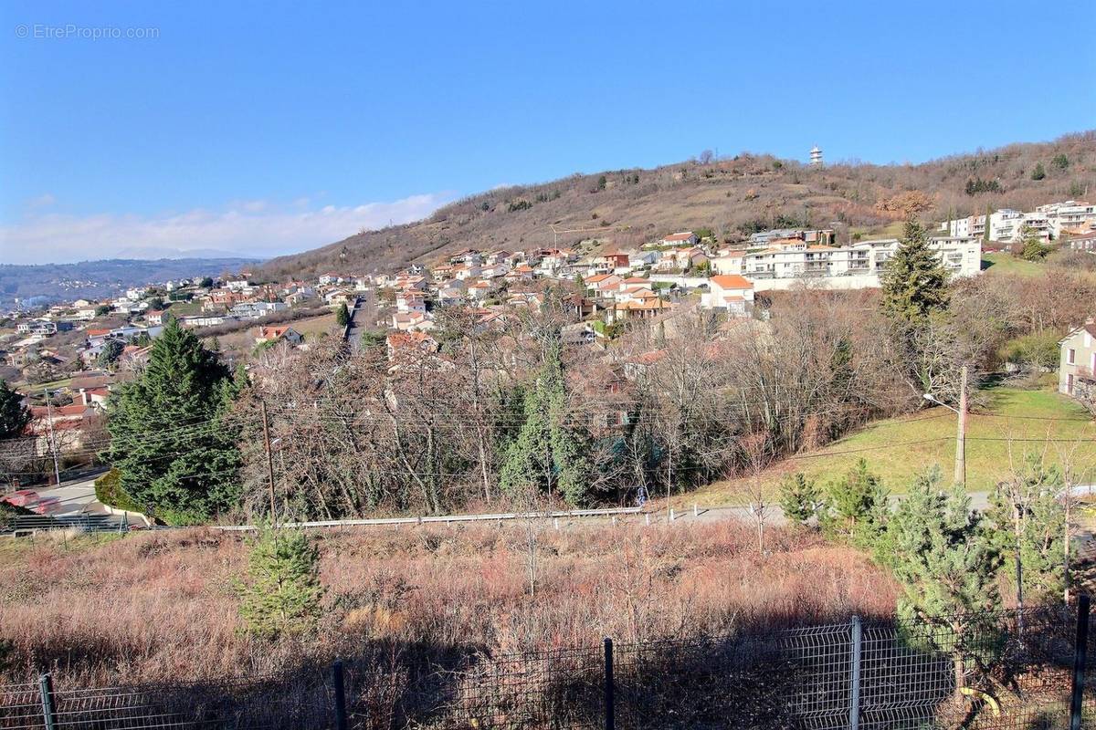 Terrain à CLERMONT-FERRAND