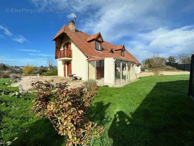 Maison à ANGERVILLE-L&#039;ORCHER