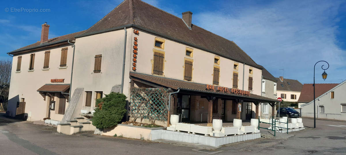 Appartement à SAINT-YAN