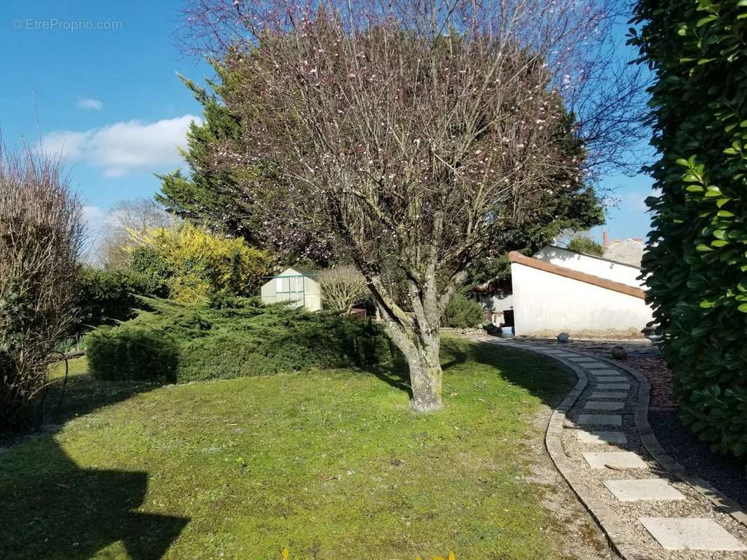 Maison à LOUDUN