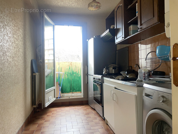 Appartement à MARSEILLE-3E