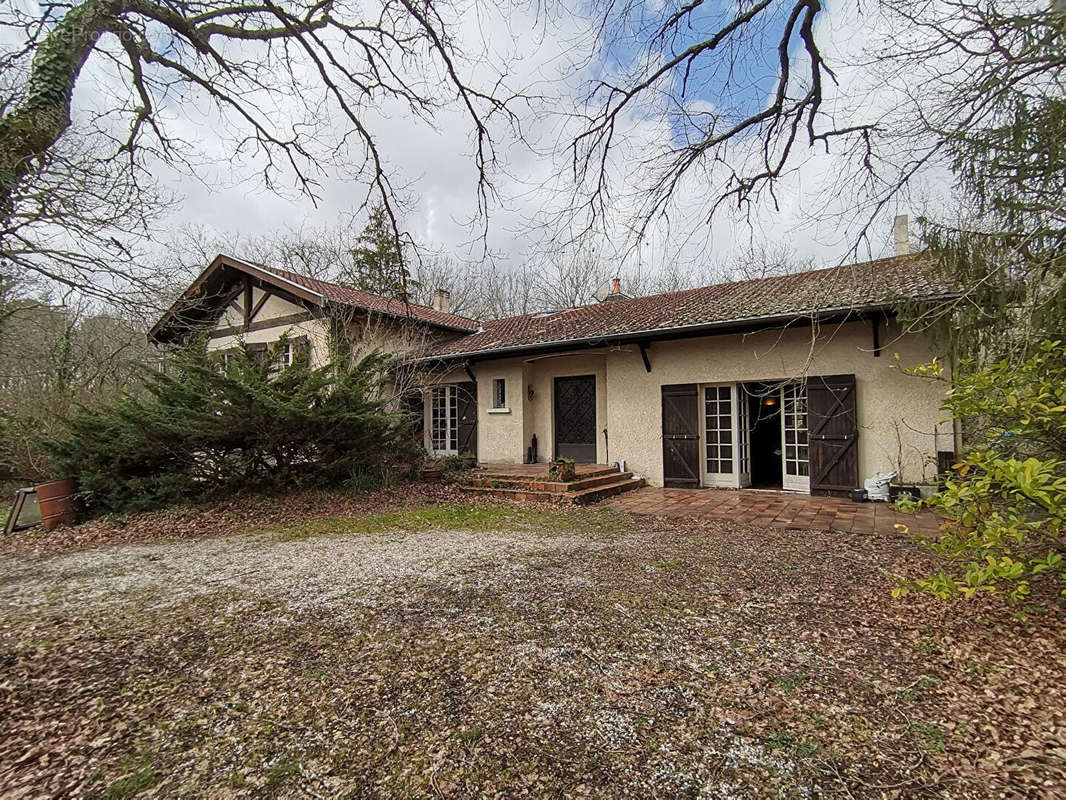 Maison à LE PIAN-MEDOC