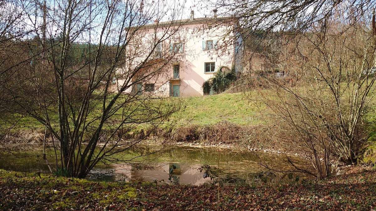 Appartement à SAINT-NIZIER-D&#039;AZERGUES