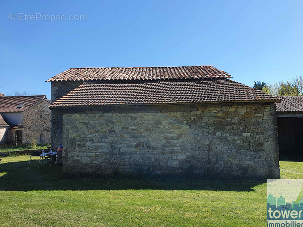 Maison à SAVIGNAC