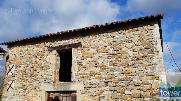 Maison à SAVIGNAC