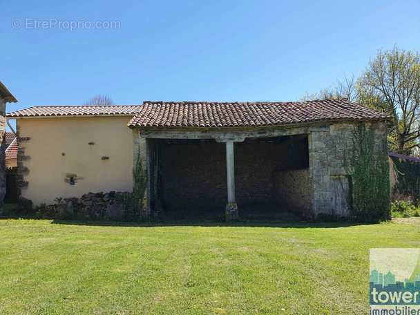 Maison à SAVIGNAC