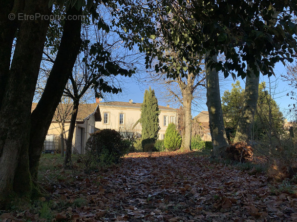 Maison à GIRONDE-SUR-DROPT