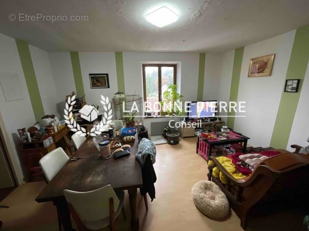 Appartement à SENONES