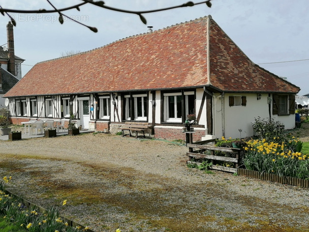 Maison à LE NEUBOURG