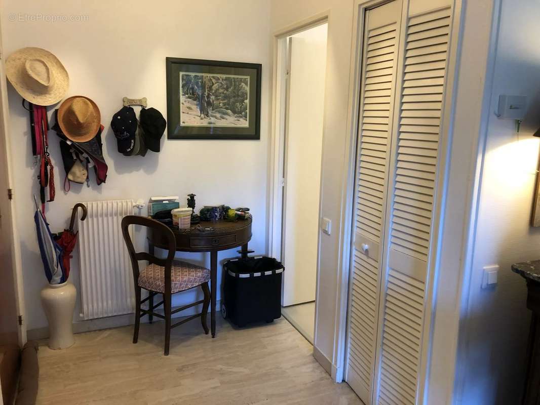 Appartement à LE CANNET