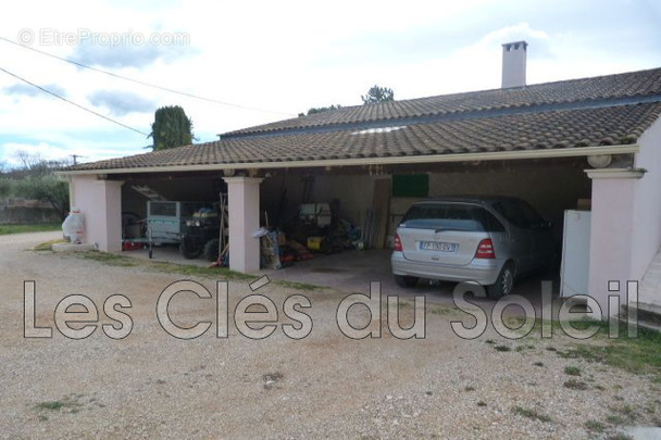 Maison à FORCALQUEIRET