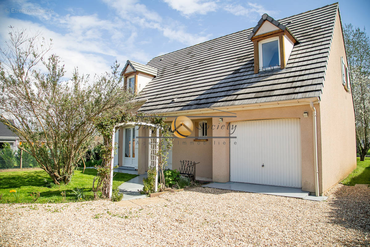 Maison à SAINT-PIERRE-LES-ELBEUF